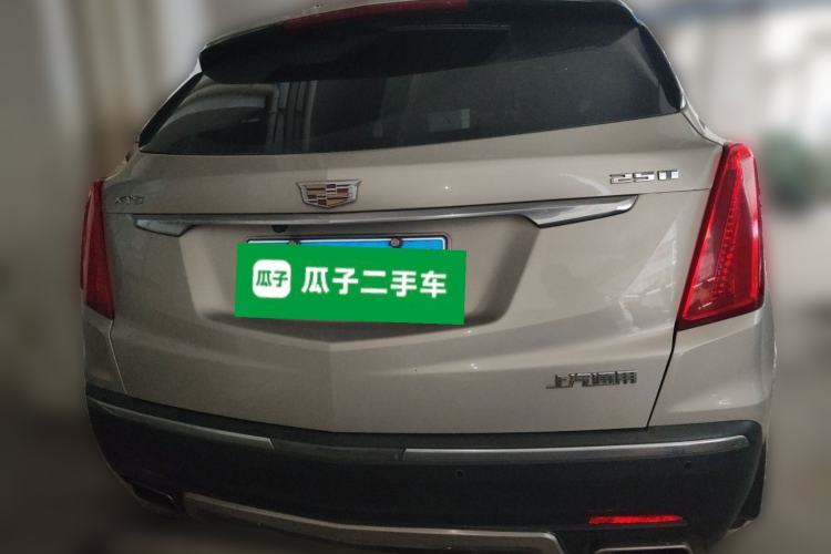 Used Cadillac XT5 2016 25T Luxury Model Rear