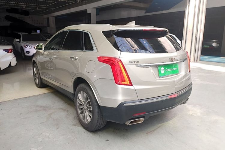 Used Cadillac XT5 2016 25T Luxury Model Rear Left 45 Deg