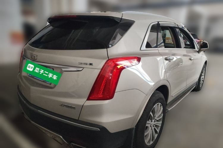 Used Cadillac XT5 2016 25T Luxury Model Rear Right 45 Deg
