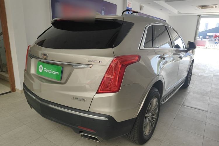 Used Cadillac XT5 2016 25T Luxury Model Rear Right 45 Deg