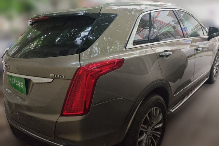 Used Cadillac XT5 2016 28T Four-Wheel Drive Luxury Model Rear Right 45 Deg
