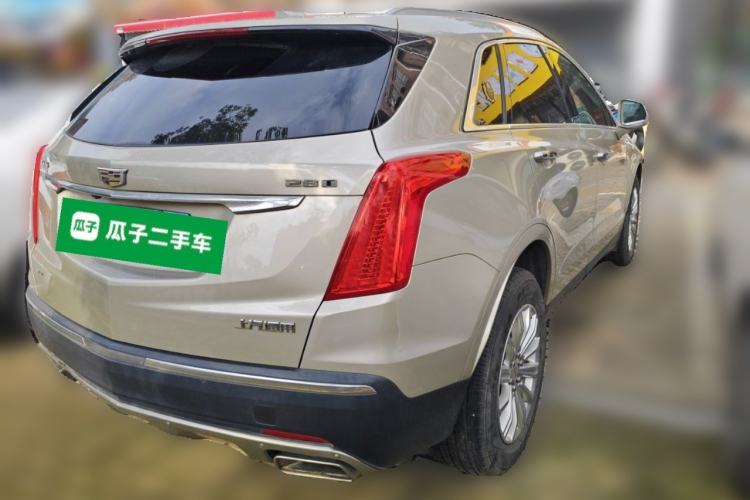 Used Cadillac XT5 2016 28T Four-Wheel Drive Tech Version Rear Right 45 Deg