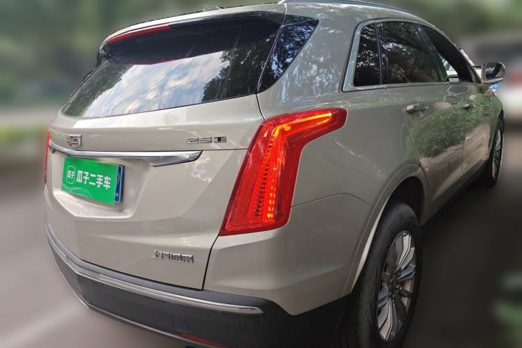 Used Cadillac XT5 2016 25T Tech Edition Rear Right 45 Deg
