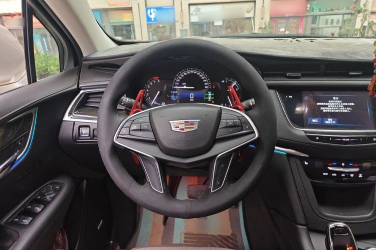 Used Cadillac XT5 2016 28T Four-Wheel Drive Luxury Model Steering Wheel