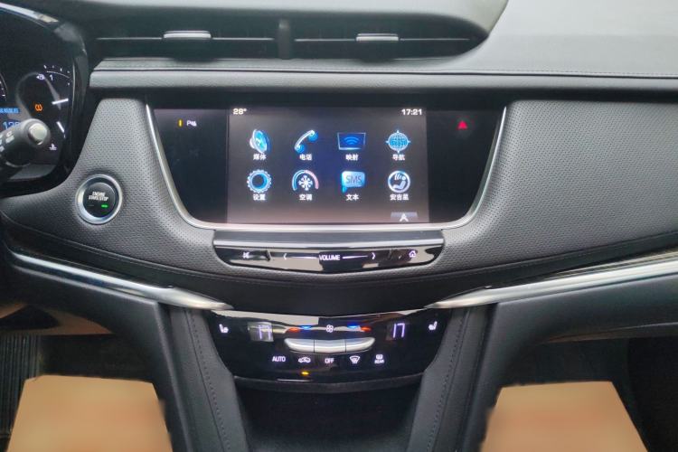 Used Cadillac XT5 2017 Anniversary Edition 25T Luxury Model Audio And AC Panel