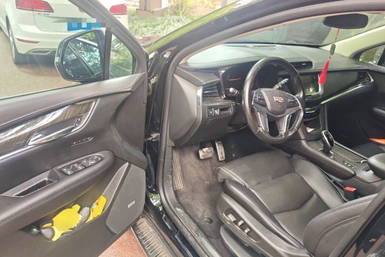 Used Cadillac XT5 2017 Anniversary Edition 28T Four-Wheel Drive Luxury Model Driver Seat