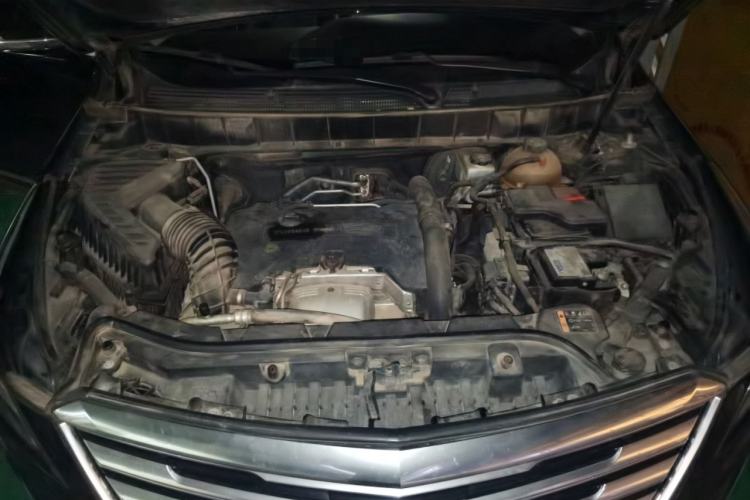 Used Cadillac XT5 2017 Anniversary Edition 25T Luxury Model Engine Bay