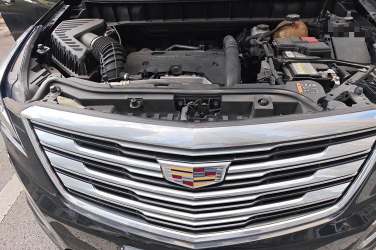 Used Cadillac XT5 2017 Anniversary Edition 25T Luxury Model Engine Bay