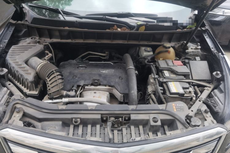 Used Cadillac XT5 2017 Anniversary Edition 25T Luxury Model Engine Bay