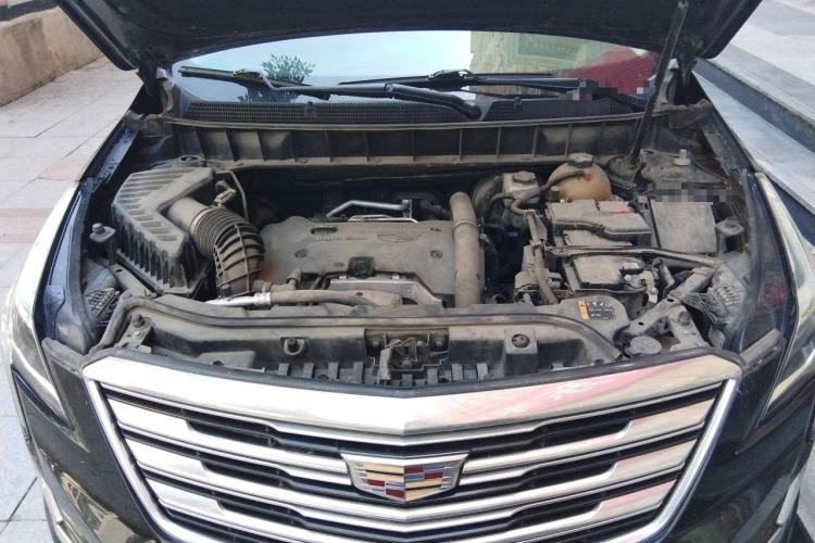 Used Cadillac XT5 2017 Anniversary Edition 28T Four-Wheel Drive Tech Model Engine Bay