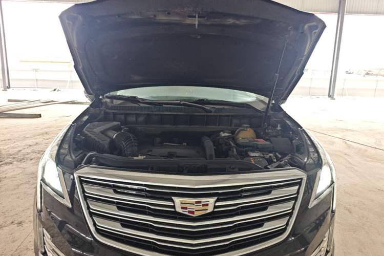Used Cadillac XT5 2017 Anniversary Edition 25T Luxury Model Engine Bay