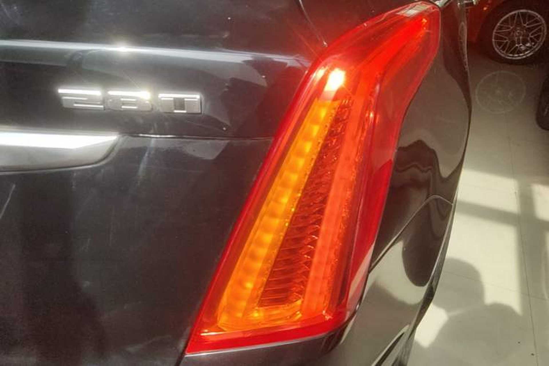 Used Cadillac XT5 2017 Anniversary Edition 28T Four-Wheel Drive Tech Model Exterior 3