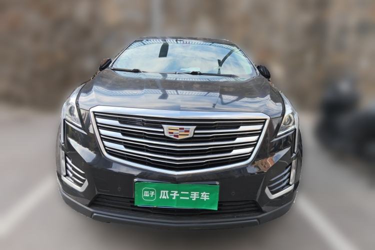 Used Cadillac XT5 2017 Anniversary Edition 25T Luxury Model Front