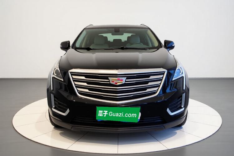 Used Cadillac XT5 2017 Anniversary Edition 25T Luxury Model Front