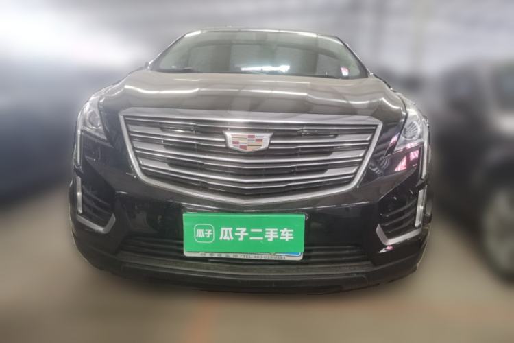 Used Cadillac XT5 2017 Anniversary Edition 25T Luxury Model Front