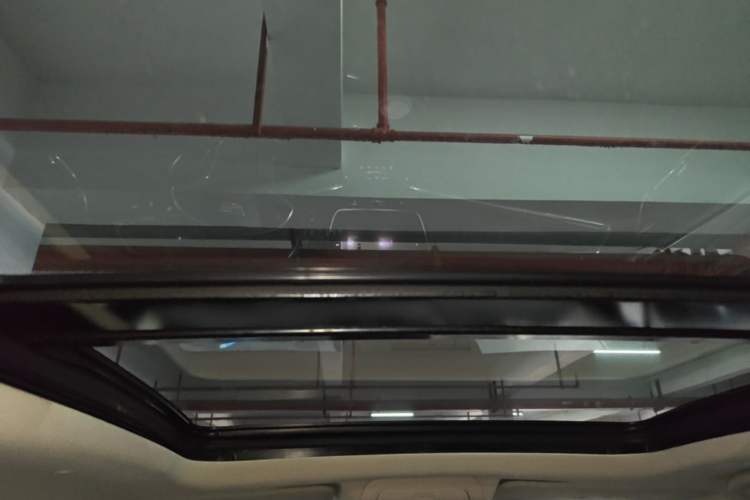 Used Cadillac XT5 2017 Anniversary Edition 28T Four-Wheel Drive Luxury Model Headliner