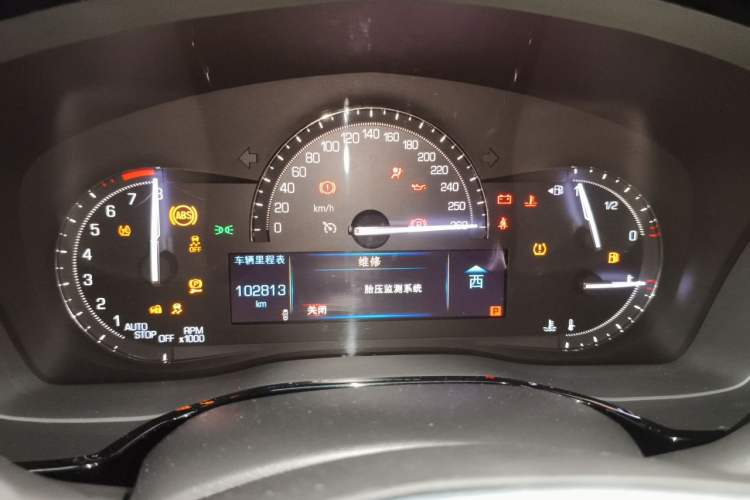Used Cadillac XT5 2017 Anniversary Edition 25T Luxury Model Instrument Cluster