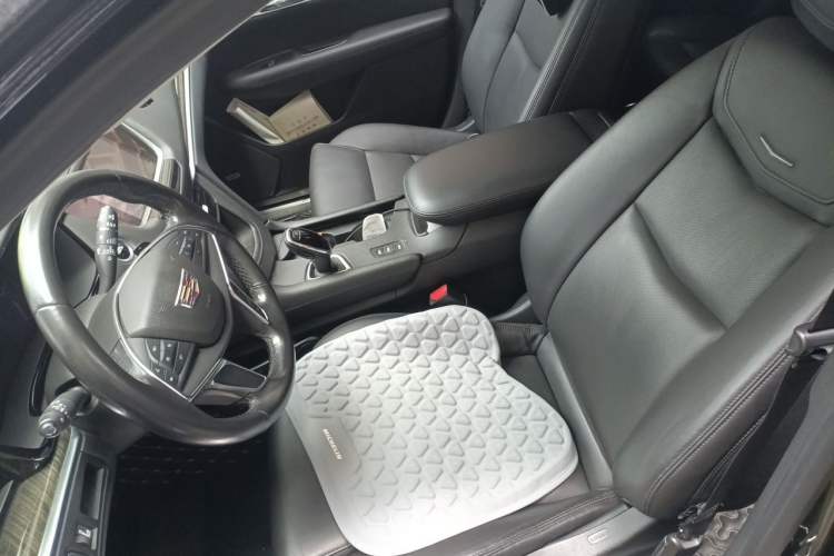 Used Cadillac XT5 2017 Anniversary Edition 28T Four-Wheel Drive Luxury Model Left Front Seat