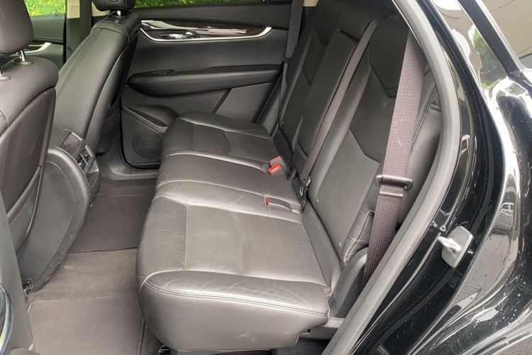 Used Cadillac XT5 2017 Anniversary Edition 25T Luxury Model Left Rear Seat