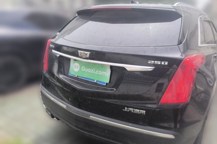 Used Cadillac XT5 2017 Anniversary Edition 25T Luxury Model Rear