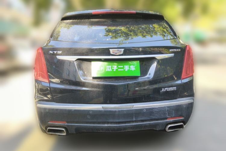 Used Cadillac XT5 2017 Anniversary Edition 25T Luxury Model Rear