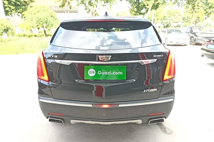 Used Cadillac XT5 2017 Anniversary Edition 25T Luxury Model Rear