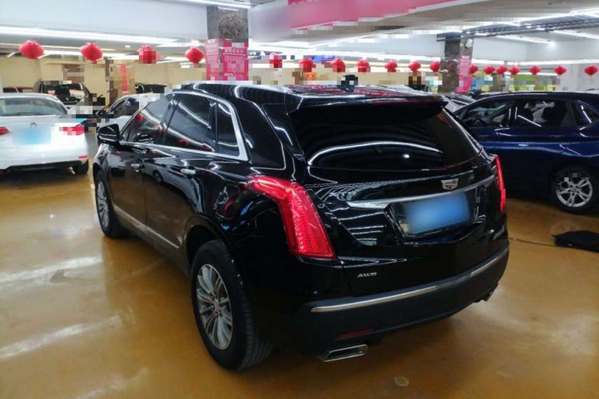 Used Cadillac XT5 2017 Anniversary Edition 28T Four-Wheel Drive Luxury Model Rear Left 45 Deg