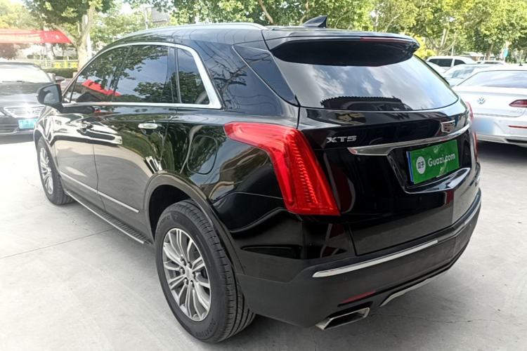 Used Cadillac XT5 2017 Anniversary Edition 25T Luxury Model Rear Left 45 Deg