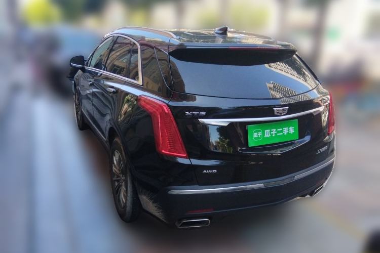 Used Cadillac XT5 2017 Anniversary Edition 28T Four-Wheel Drive Tech Model Rear Left 45 Deg