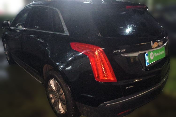Used Cadillac XT5 2017 Anniversary Edition 28T Four-Wheel Drive Luxury Model Rear Left 45 Deg