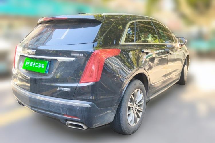 Used Cadillac XT5 2017 Anniversary Edition 25T Luxury Model Rear Right 45 Deg