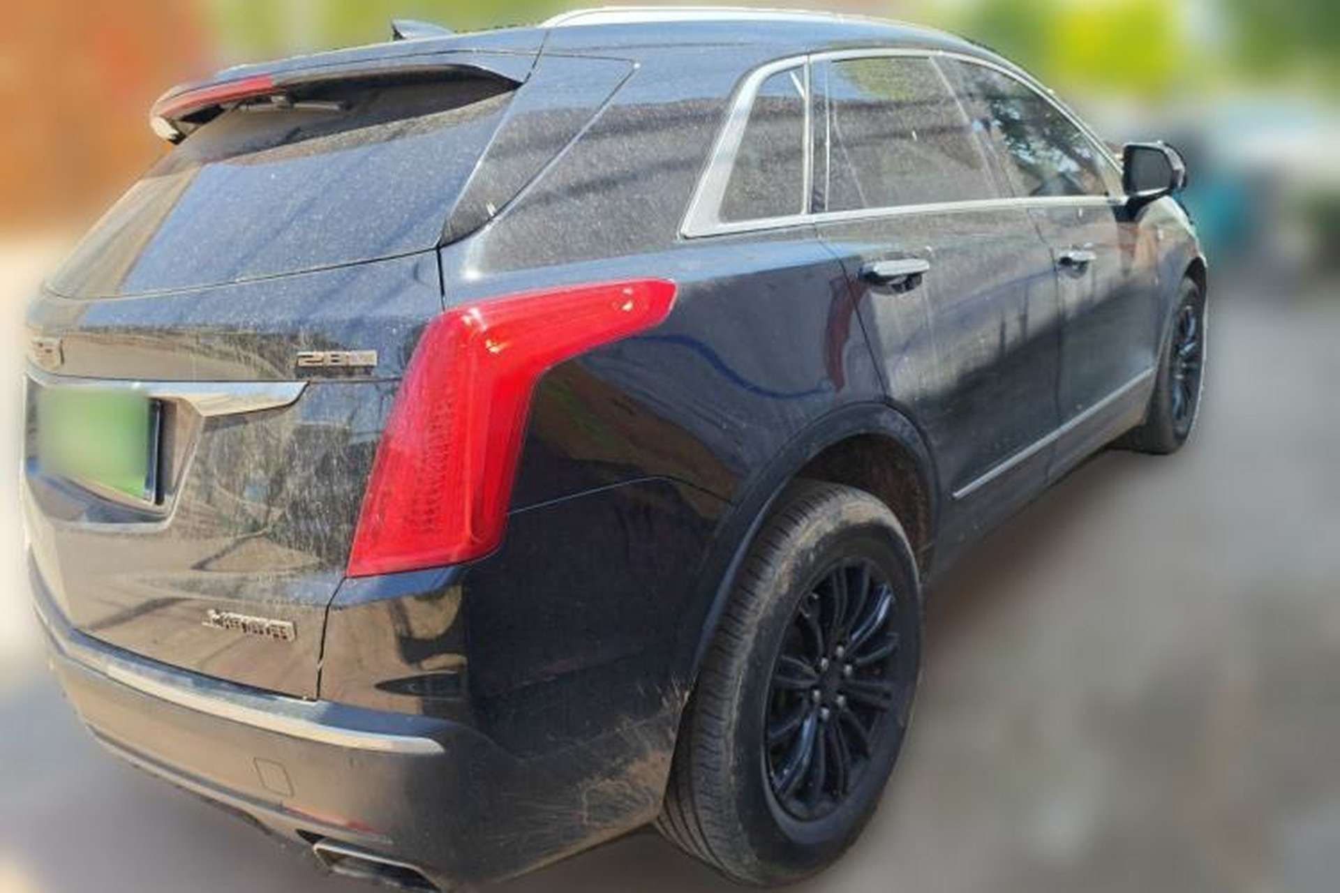 Used Cadillac XT5 2017 Anniversary Edition 28T Four-Wheel Drive Luxury Model Rear Right 45 Deg