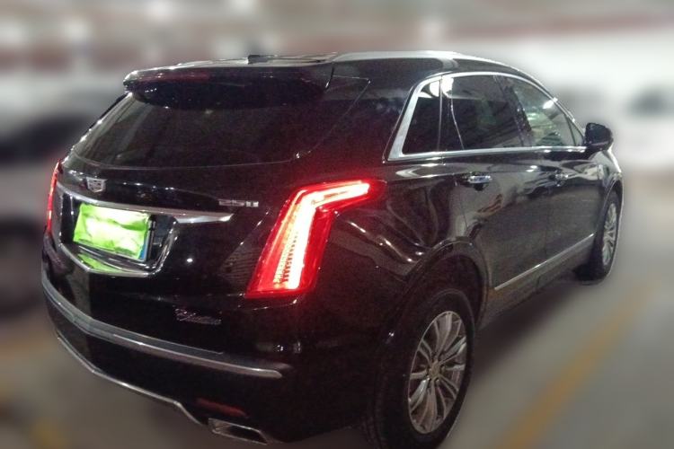 Used Cadillac XT5 2017 Anniversary Edition 25T Luxury Model Rear Right 45 Deg