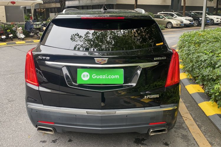 Used Cadillac XT5 2017 Anniversary Edition 25T Luxury Model Rear