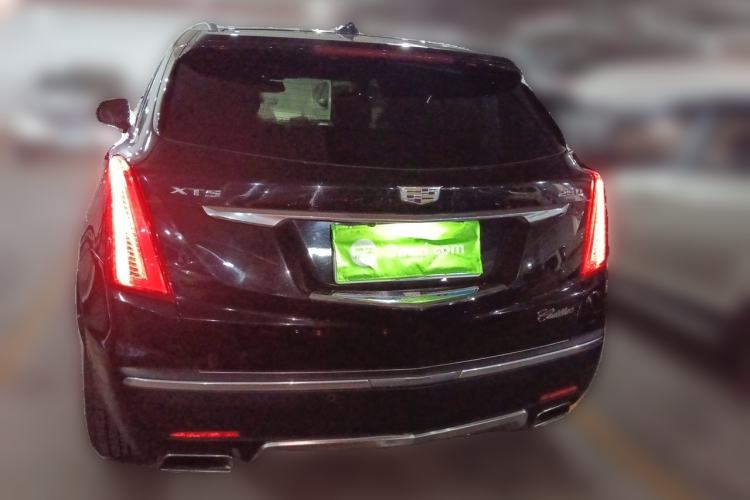 Used Cadillac XT5 2017 Anniversary Edition 25T Luxury Model Rear
