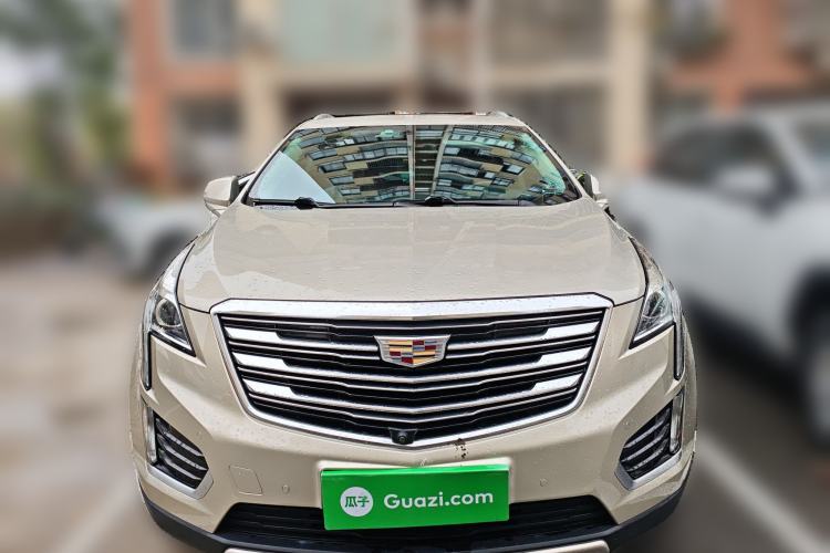 Used Cadillac XT5 2017 Anniversary Edition 25T Luxury Model Front