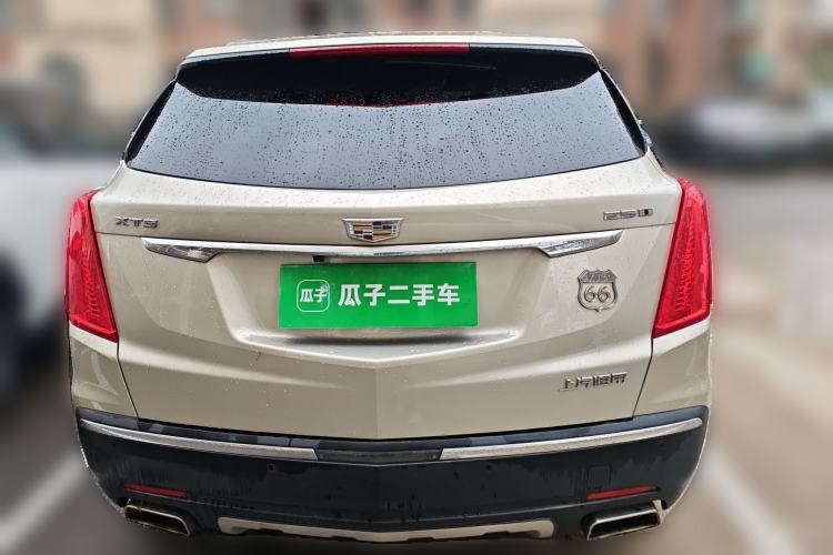 Used Cadillac XT5 2017 Anniversary Edition 25T Luxury Model Rear