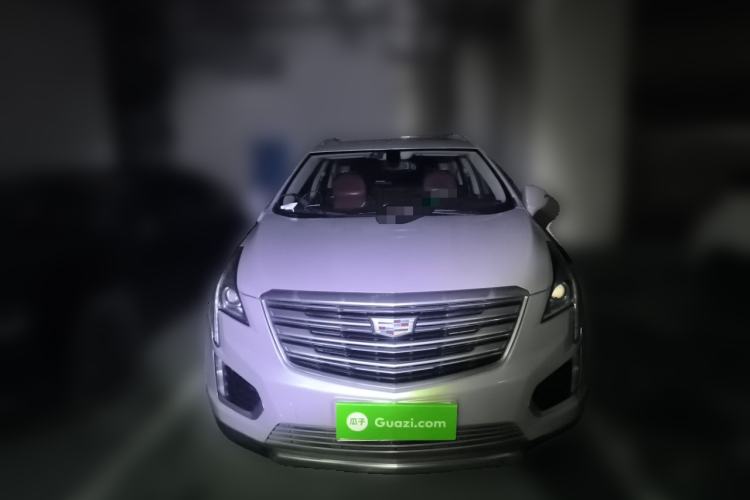 Used Cadillac XT5 2017 Anniversary Edition 25T Luxury Model Front