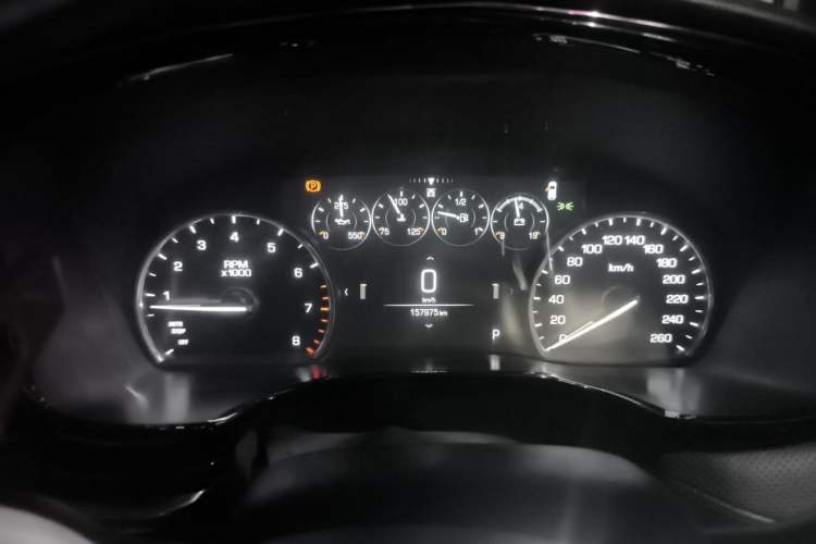 Used Cadillac XT5 2017 Anniversary Edition 25T Luxury Model Instrument Cluster