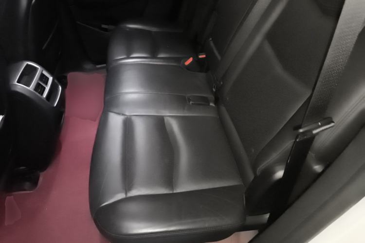 Used Cadillac XT5 2017 Anniversary Edition 25T Luxury Model Left Rear Seat