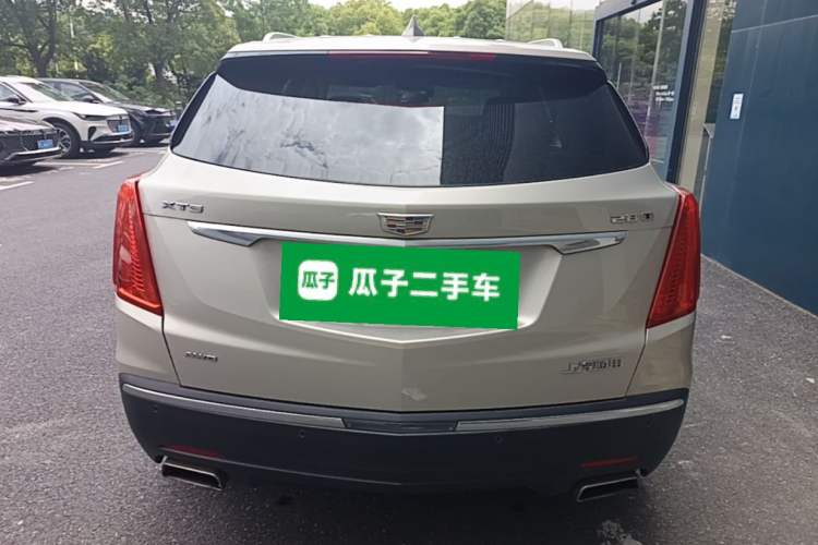 Used Cadillac XT5 2017 Anniversary Edition 28T Four-Wheel Drive Luxury Model Rear