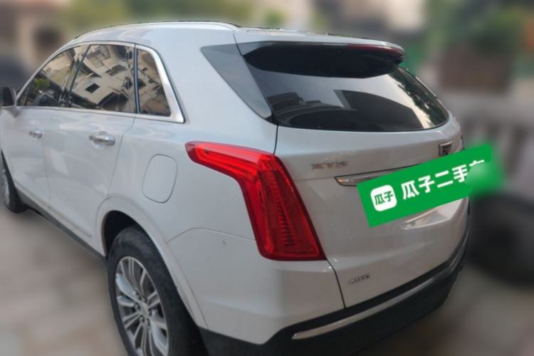 Used Cadillac XT5 2017 Anniversary Edition 28T Four-Wheel Drive Tech Model Rear Left 45 Deg