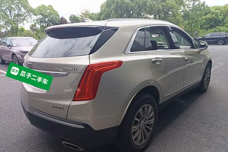 Used Cadillac XT5 2017 Anniversary Edition 28T Four-Wheel Drive Luxury Model Rear Right 45 Deg
