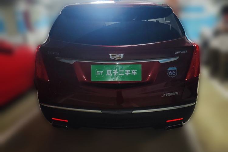 Used Cadillac XT5 2017 Anniversary Edition 25T Luxury Model Exterior 4