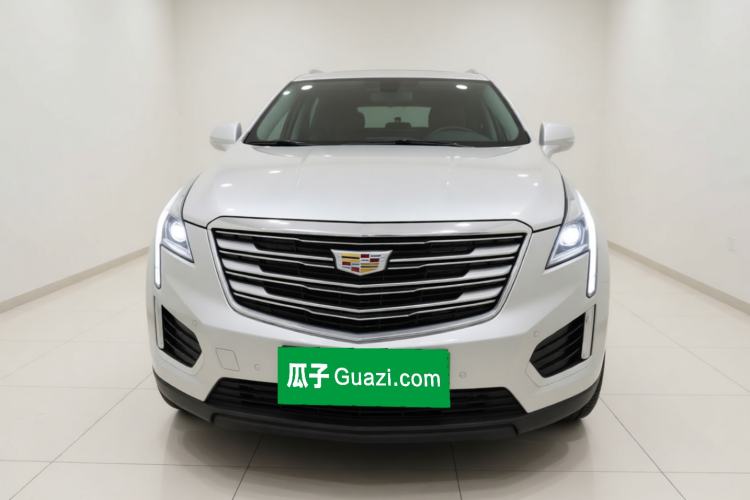 Used Cadillac XT5 2017 Anniversary Edition 25T Luxury Model Front