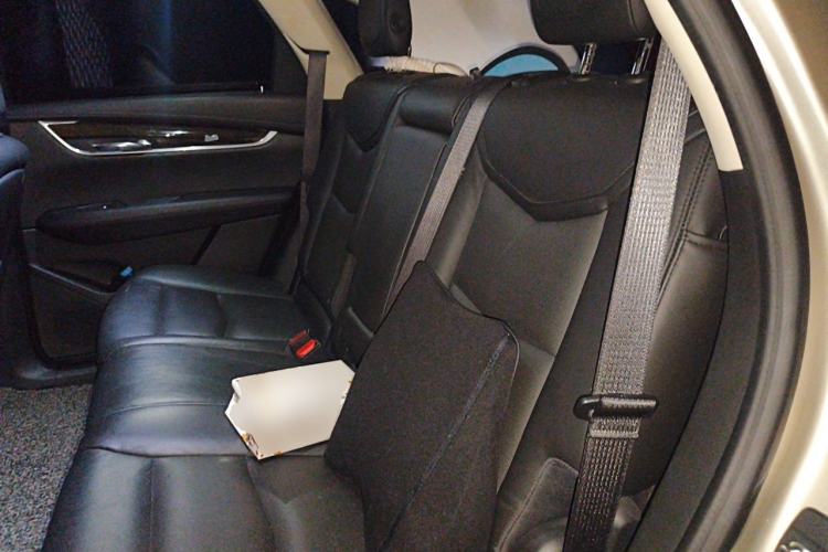 Used Cadillac XT5 2017 Anniversary Edition 25T Luxury Model Left Rear Seat