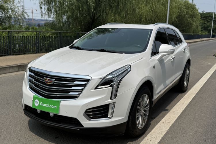 Used Cadillac XT5 2017 Anniversary Edition 28T Four-Wheel Drive Luxury Model Guazi used car, China used car export, Used car for sale, Used cars, Cheapest cars for sale