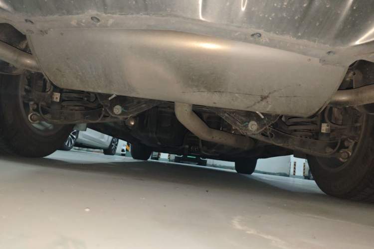 Used Cadillac XT5 2017 Anniversary Edition 25T Luxury Model Chassis Rear