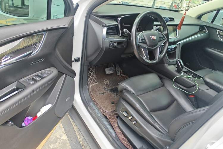 Used Cadillac XT5 2017 Anniversary Edition 28T Four-Wheel Drive Luxury Model Driver Seat