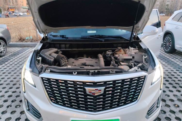 Used Cadillac XT5 2017 Anniversary Edition 28T Four-Wheel Drive Tech Model Engine Bay